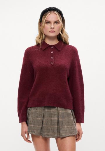 Пуловер с воротником поло