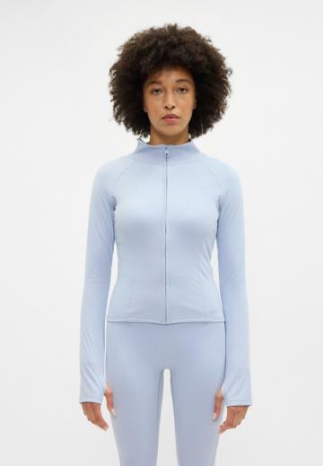 Спортивная куртка