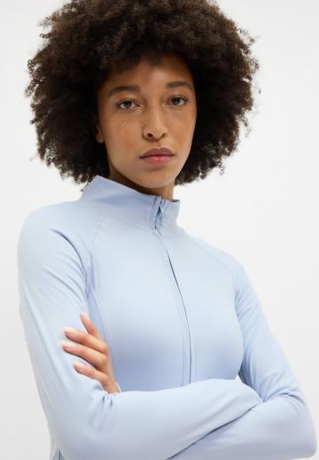 Спортивная куртка