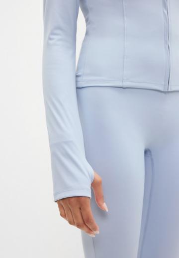 Спортивная куртка