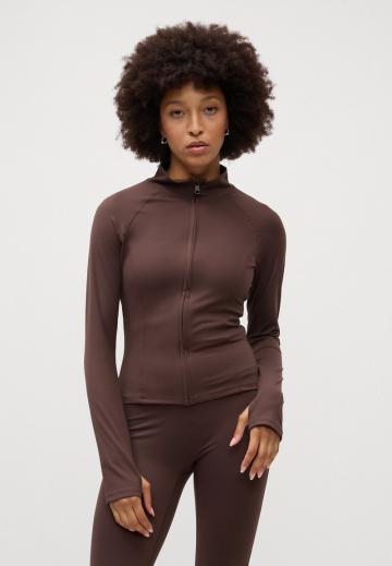 Спортивная куртка