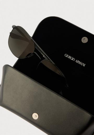 Солнечные очки