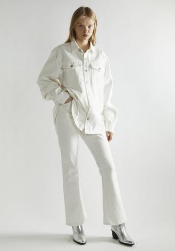 Короткое пальто