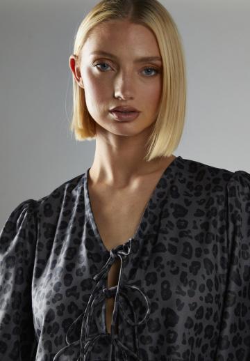 Короткое платье