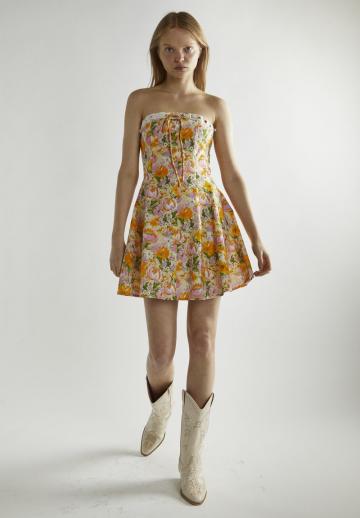 Короткое платье