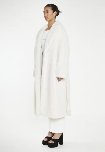 Шерстяное пальто