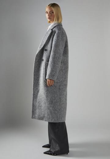 Шерстяное пальто
