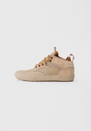 Высокие кеды