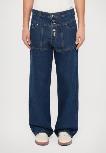 Свободные джинсы
