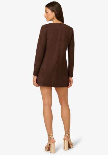 Короткое платье