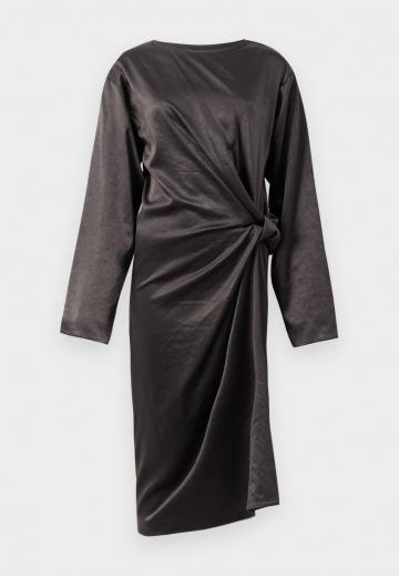 Коктейльное платье