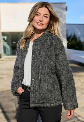 Зимняя куртка