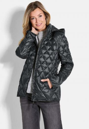 Зимняя куртка