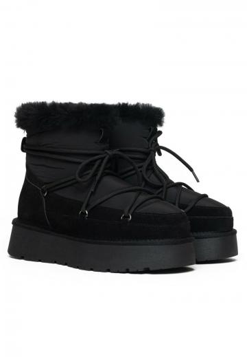 Зимние ботинки