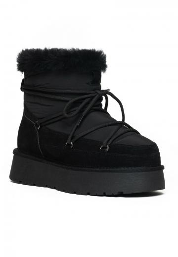 Зимние ботинки