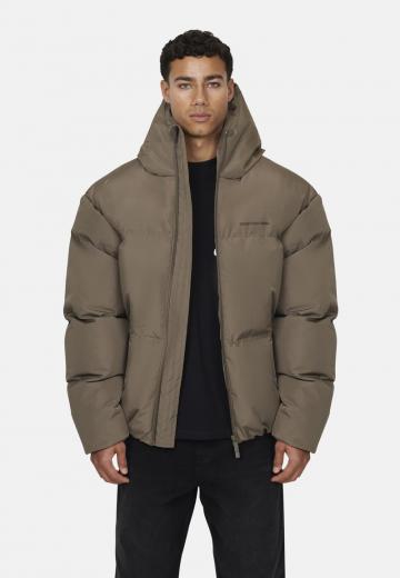 Зимняя куртка