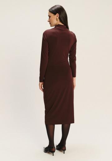 Платье футляр