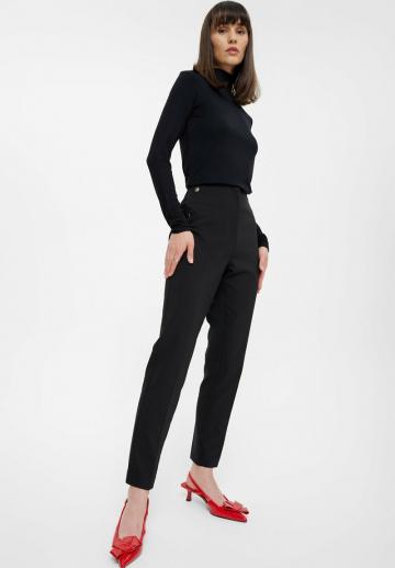 Узкие брюки