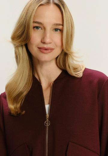 Блейзер с накладными карманами