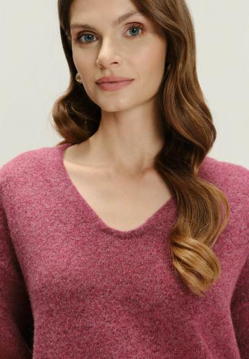 Пуловер с рукавом три четверти