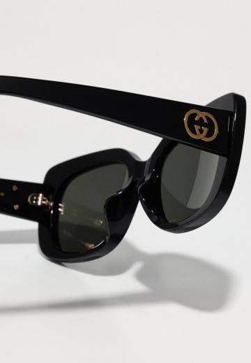 Солнечные очки