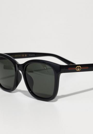 Солнечные очки