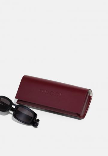 Солнечные очки