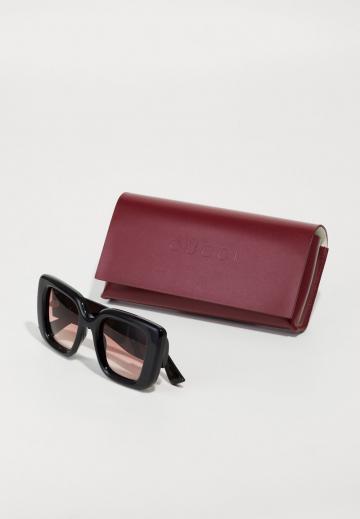 Солнечные очки