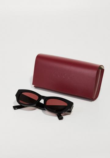 Солнечные очки