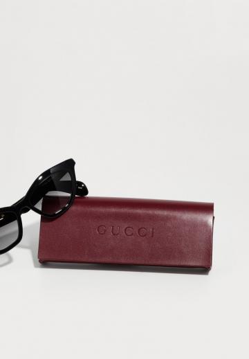 Солнечные очки