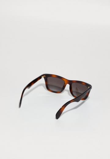 Солнечные очки