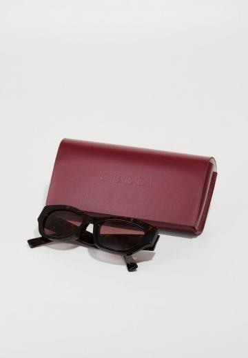 Солнечные очки