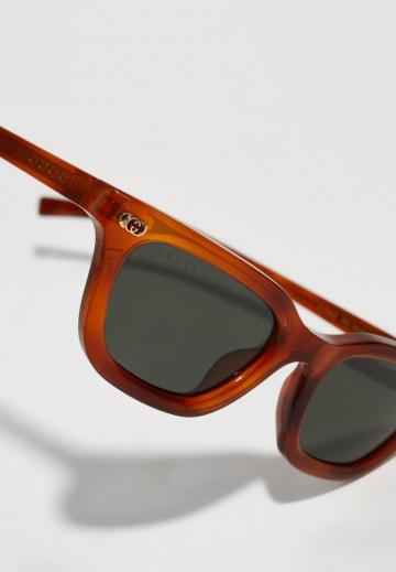 Солнечные очки