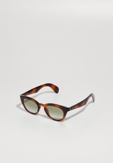 Солнечные очки