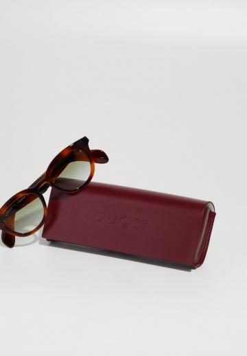 Солнечные очки