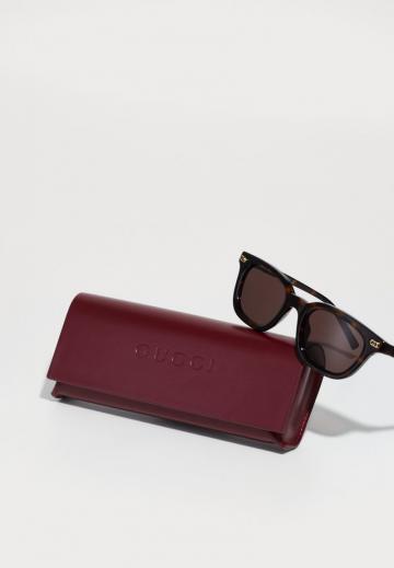 Солнечные очки