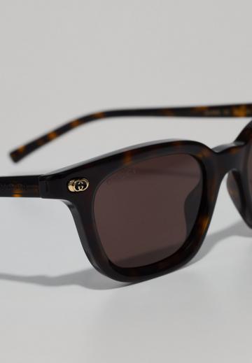 Солнечные очки