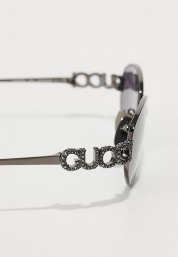 Солнечные очки