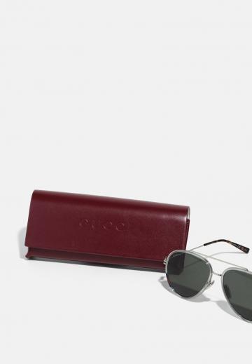 Солнечные очки