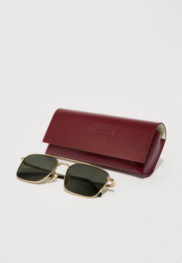 Солнечные очки