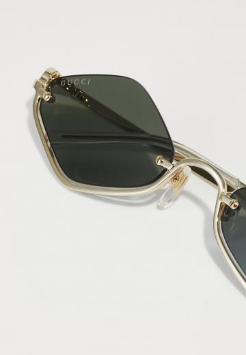 Солнечные очки