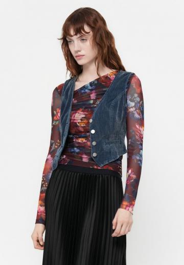 Короткая куртка