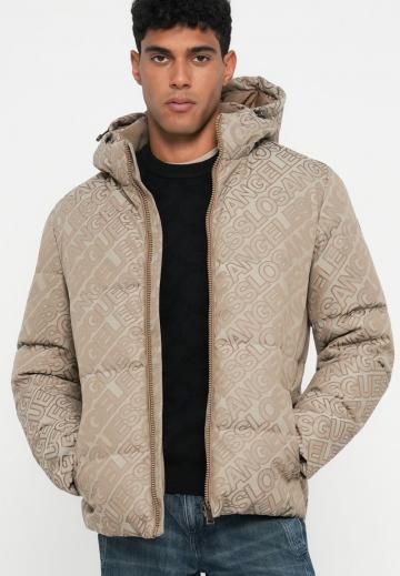 Зимняя куртка