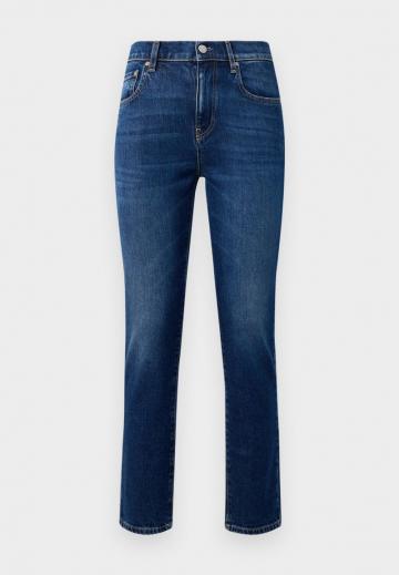 Короткие джинсы