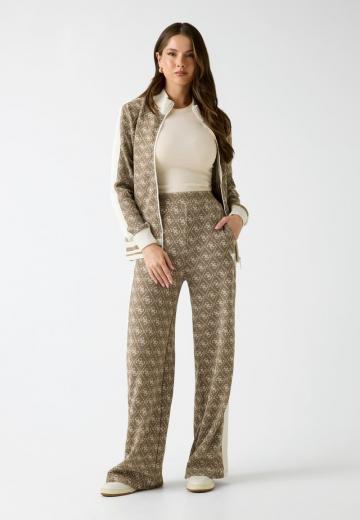 Спортивные штаны