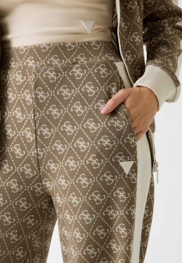 Спортивные штаны