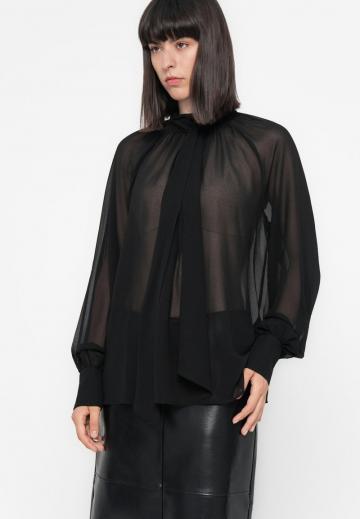 Шифоновая блузка