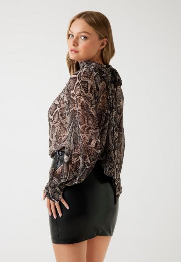 Шифоновая блузка