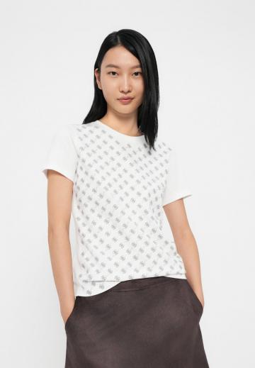 Юбка с накладными карманами