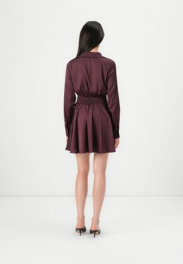 Короткое платье